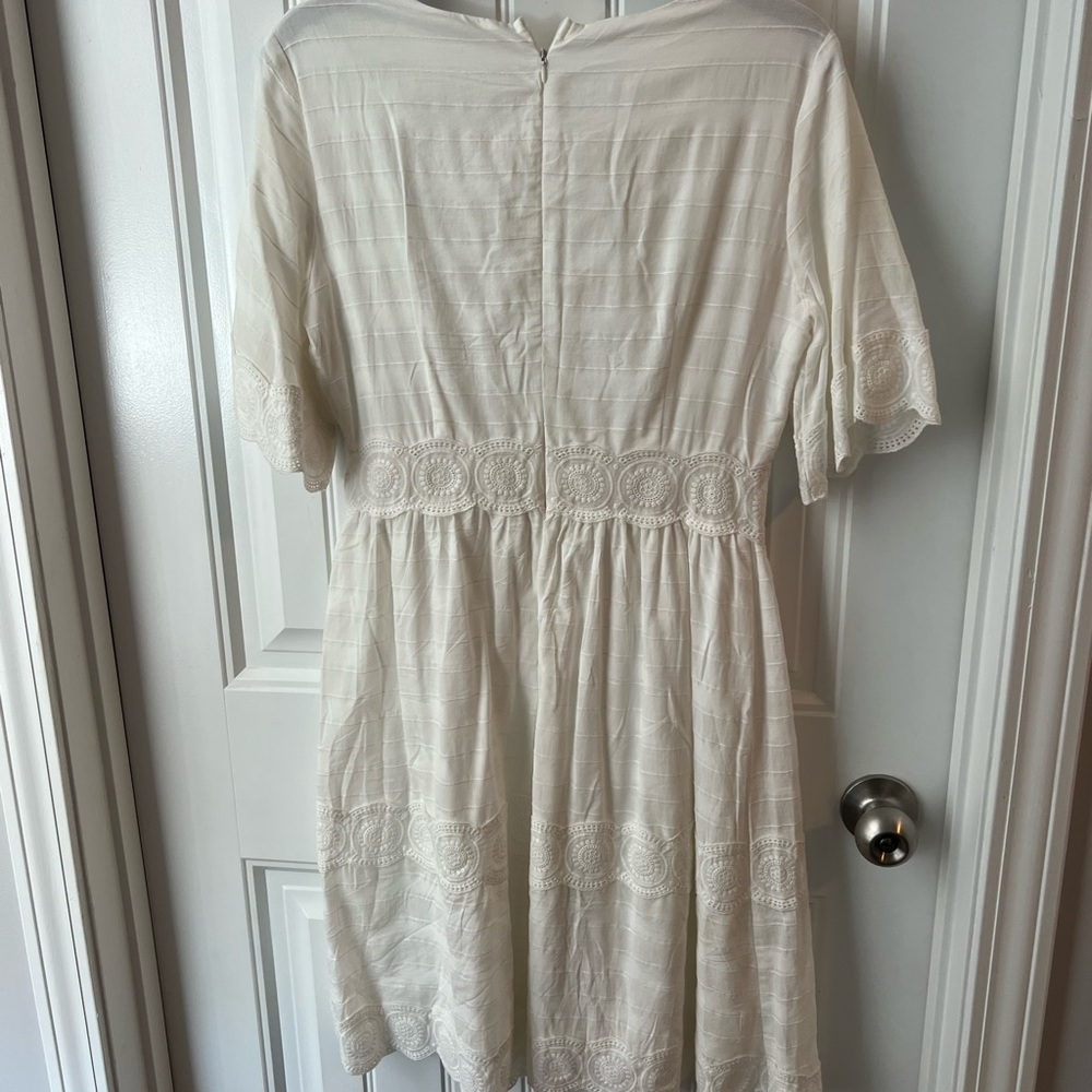 Size S - Picture 6 of 6